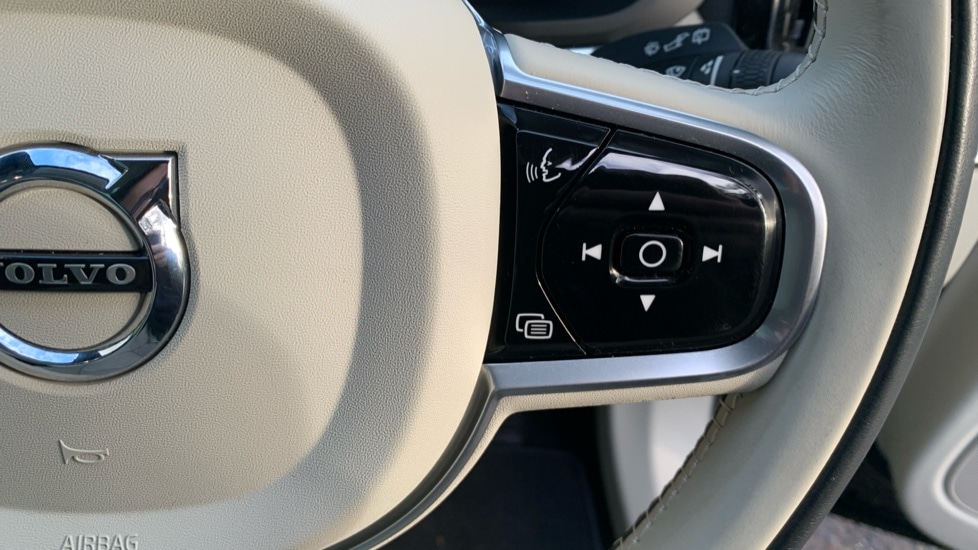 Used Volvo XC60 2024 for sale - 77218686: Photo 28