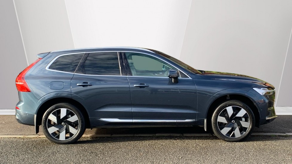 Used Volvo XC60 2024 for sale - 77218686: Photo 3