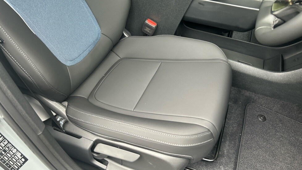 Used Volvo EX30 2025 for sale - 75996816: Photo 30