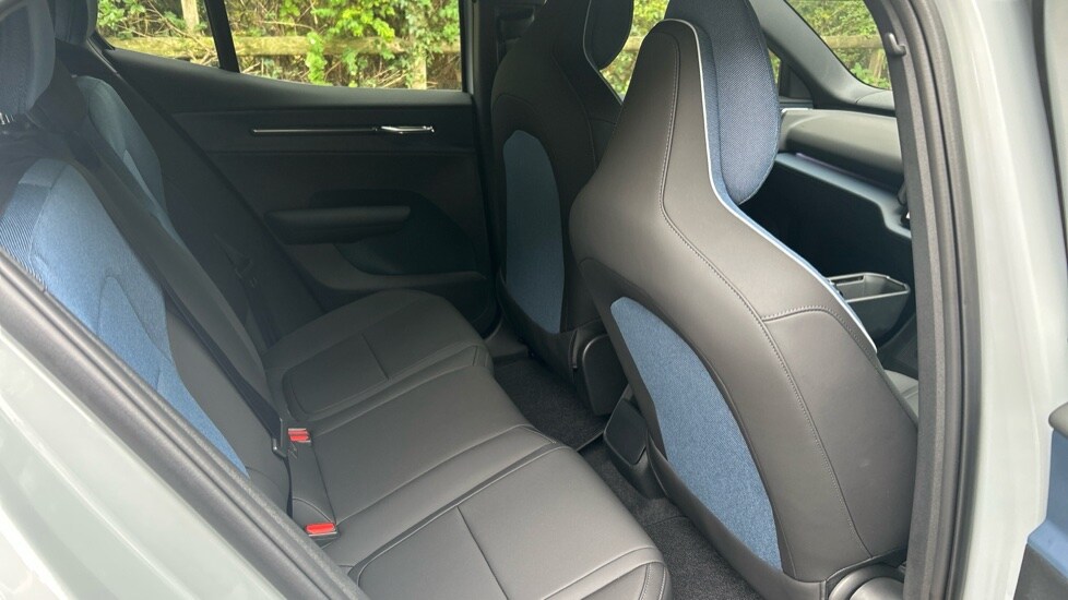 Used Volvo EX30 2025 for sale - 75996816: Photo 6