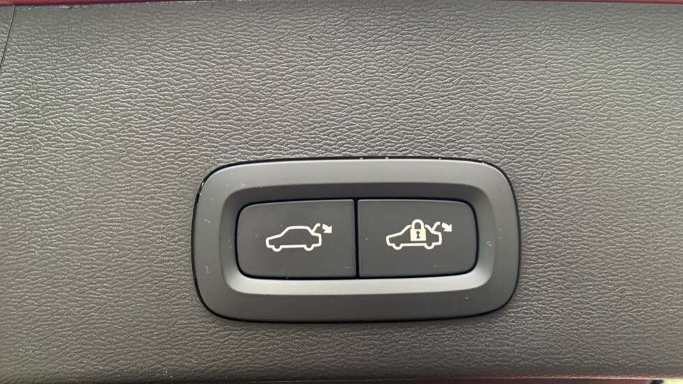 Used Volvo XC40 2025 for sale - 76195986: Photo 18