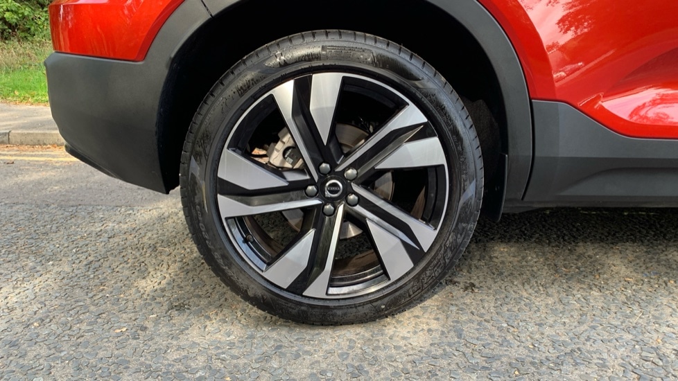 Used Volvo XC40 2025 for sale - 76195986: Photo 40