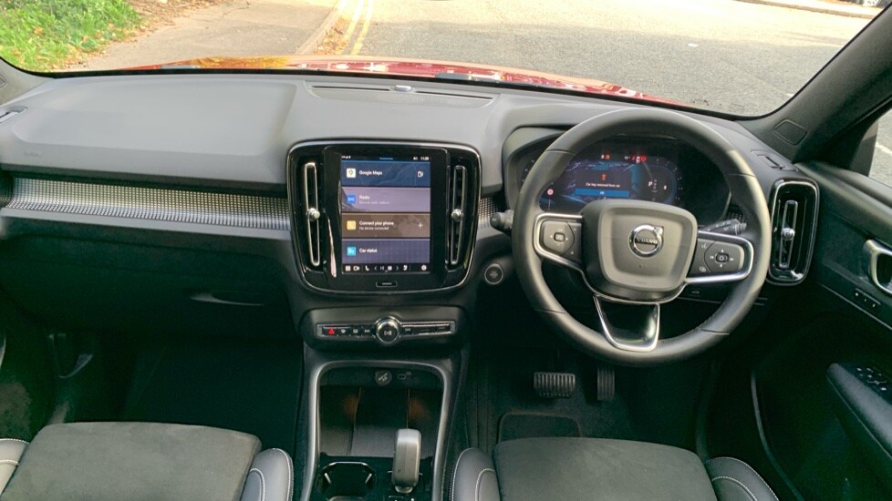 Used Volvo XC40 2025 for sale - 76195986: Photo 5