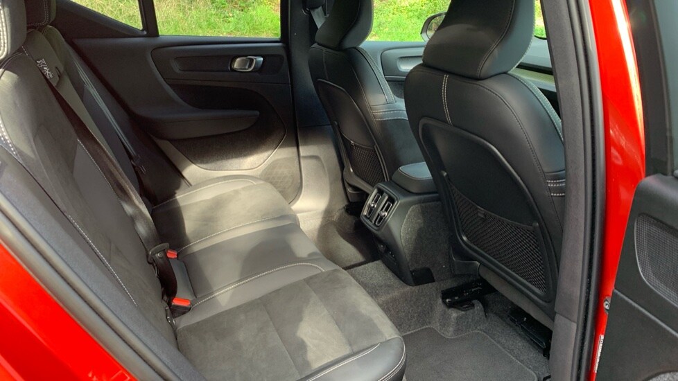 Used Volvo XC40 2025 for sale - 76195986: Photo 6