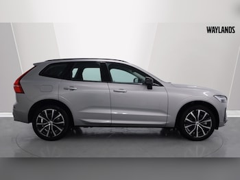 Used Volvo XC60 2023 for sale - 77995048: Photo