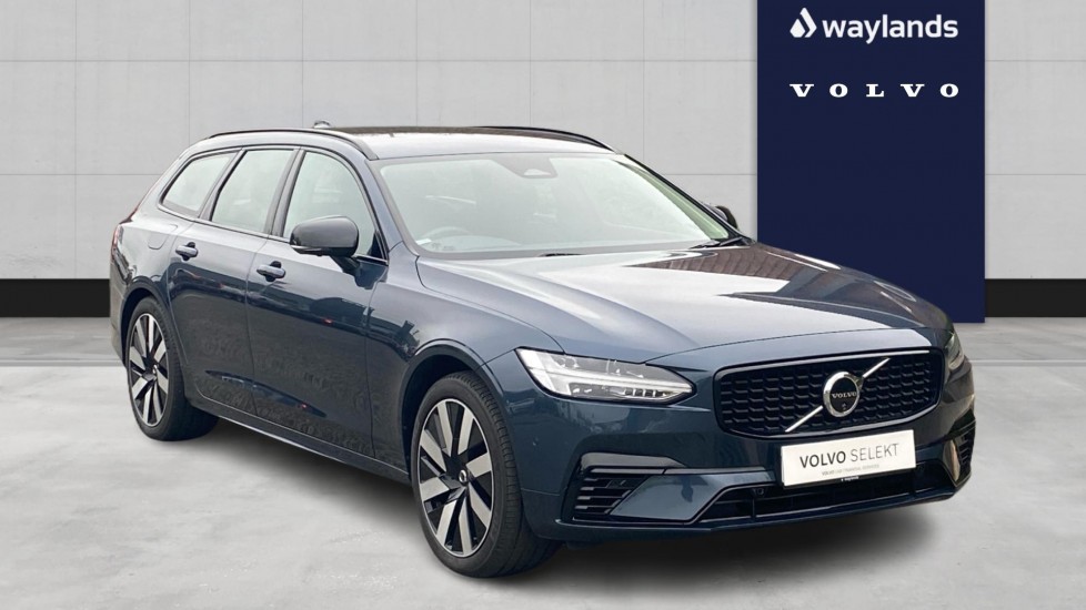 Used Volvo V90 2025 for sale - 77634658: Photo 1