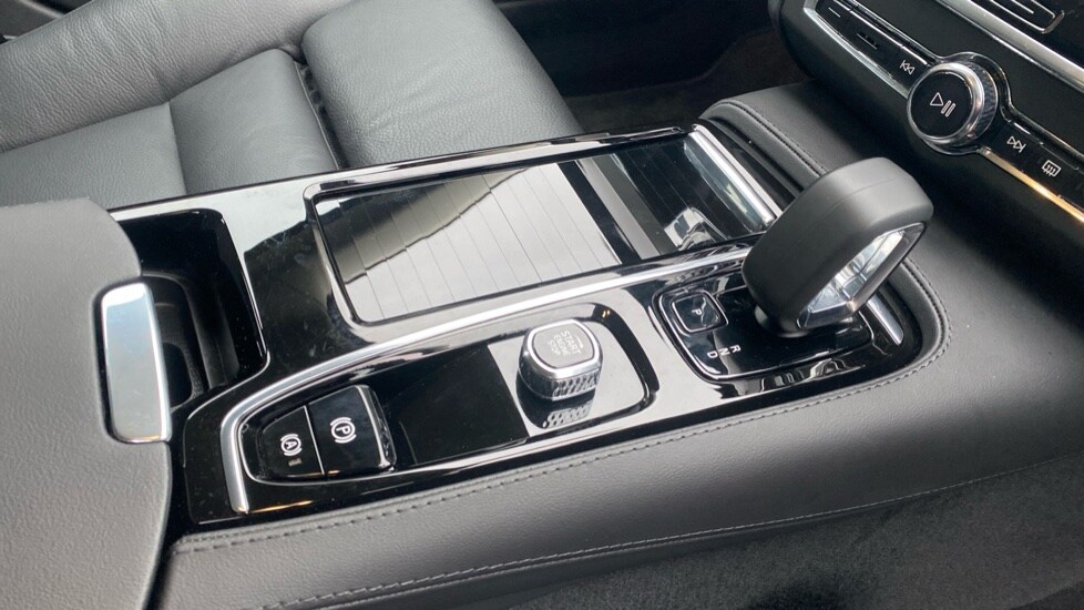 Used Volvo V90 2025 for sale - 77634658: Photo 37