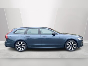 Used Volvo V90 2025 for sale - 77634658: Photo