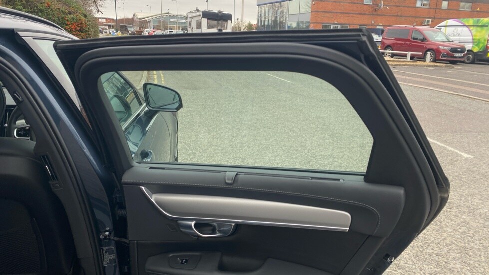 Used Volvo V90 2025 for sale - 77634658: Photo 45