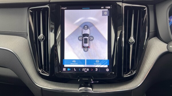 Used Volvo XC60 2024 for sale - 75980030: Photo 25