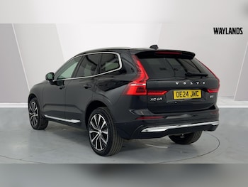 Used Volvo XC60 2024 for sale - 75980030: Photo 2