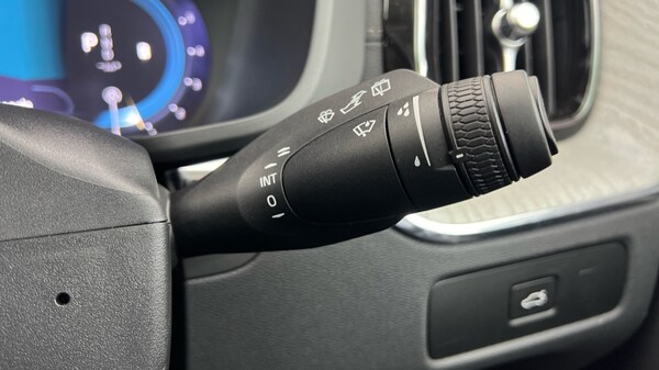 Used Volvo XC60 2024 for sale - 75980030: Photo 30