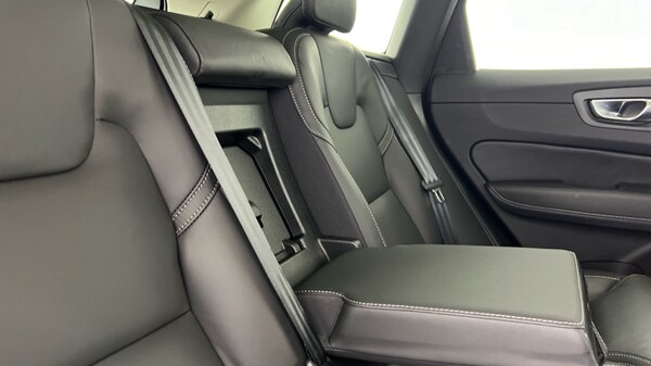 Used Volvo XC60 2024 for sale - 75980030: Photo 37