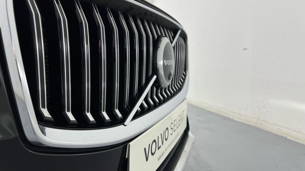 Used Volvo XC60 2024 for sale - 75980030: Photo 49