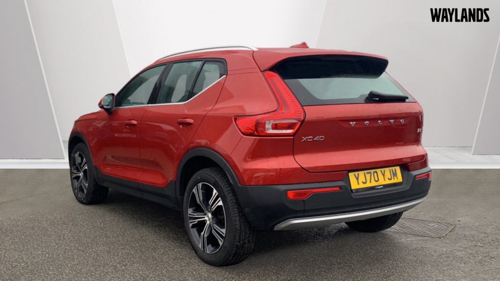 Used Volvo XC40 2020 for sale - 77232119: Photo 2