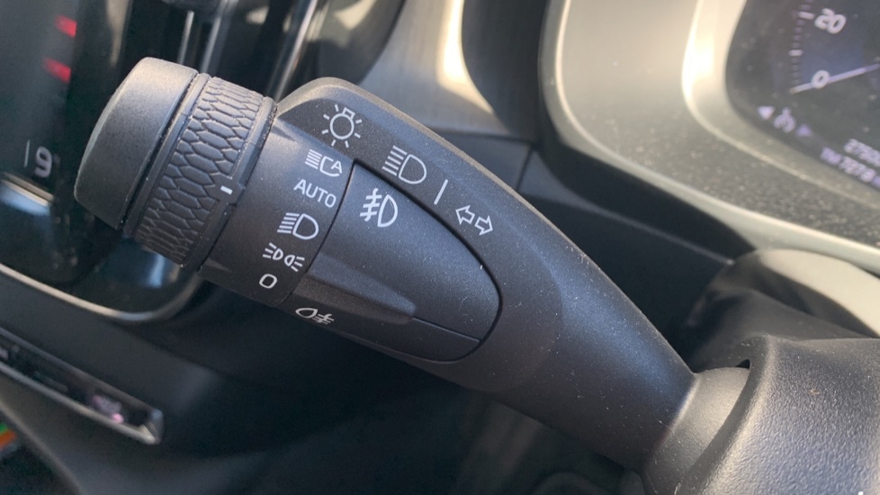 Used Volvo XC40 2020 for sale - 77232119: Photo 24