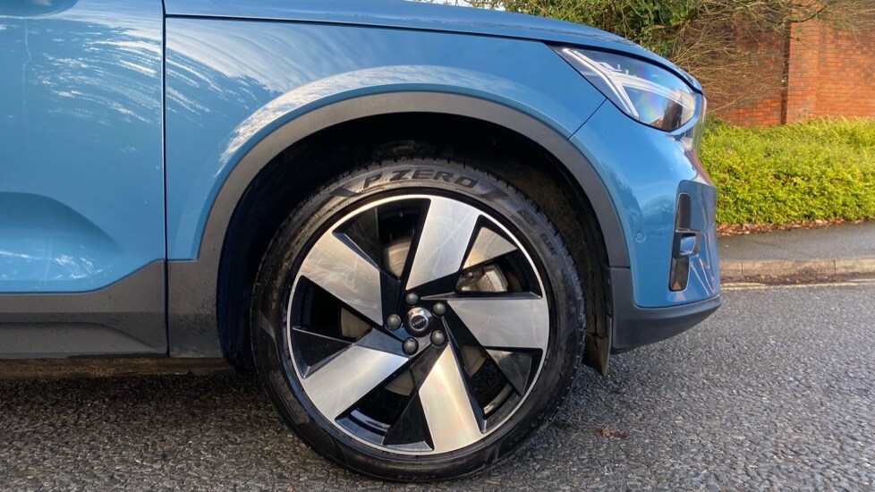 Used Volvo XC40 2022 for sale - 77360560: Photo 9