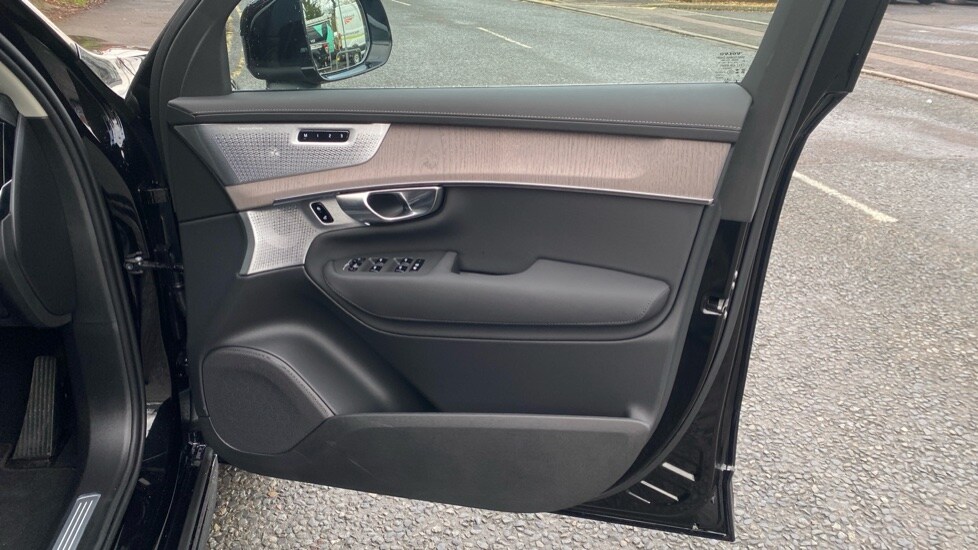 Used Volvo XC90 2025 for sale - 77070979: Photo 37