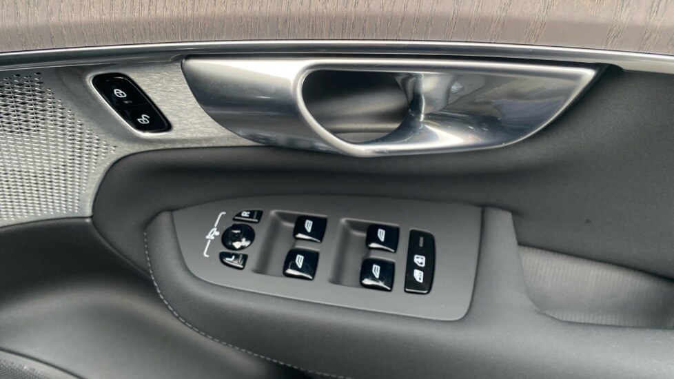 Used Volvo XC90 2025 for sale - 77070979: Photo 38