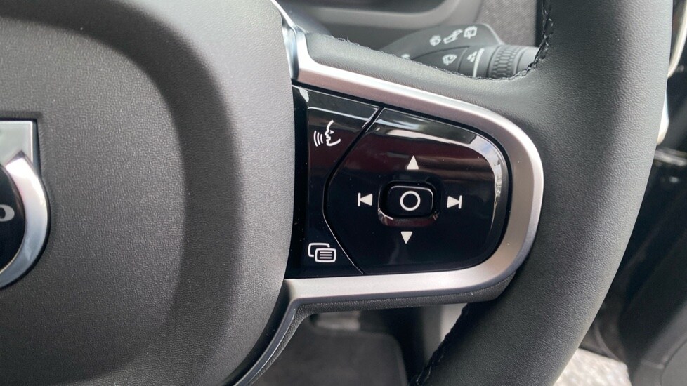 Used Volvo XC90 2025 for sale - 77070979: Photo 41