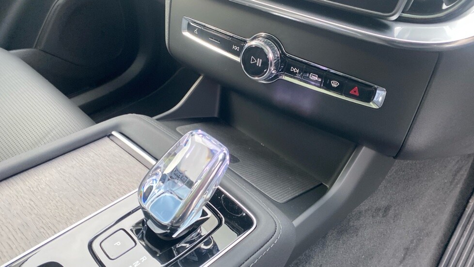 Used Volvo XC90 2025 for sale - 77070979: Photo 45