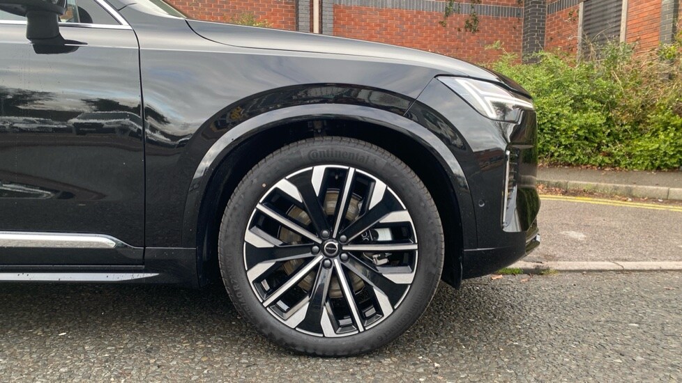 Used Volvo XC90 2025 for sale - 77070979: Photo 9