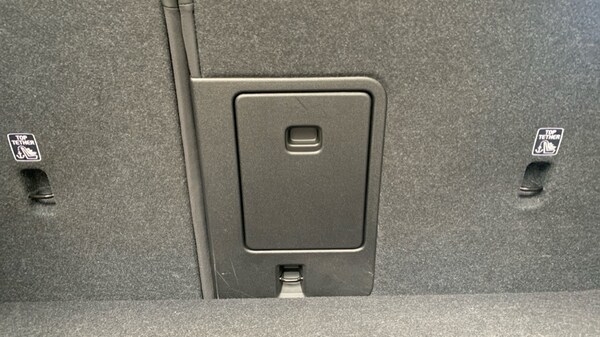 Used Volvo XC40 2024 for sale - 75584157: Photo 18