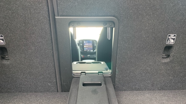 Used Volvo XC40 2024 for sale - 75584157: Photo 24