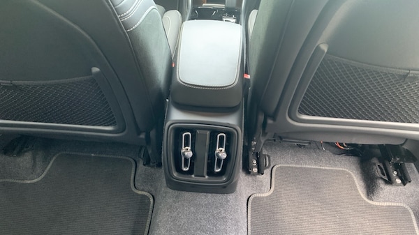 Used Volvo XC40 2024 for sale - 75584157: Photo 25