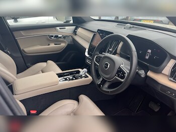 Used Volvo XC90 2025 for sale - 78285089: Photo