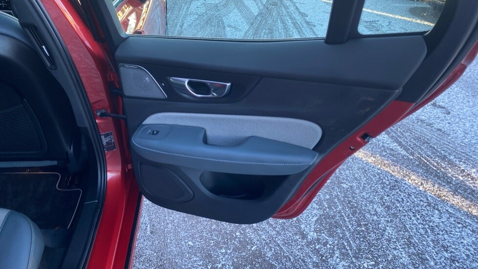 Used Volvo S60 2020 for sale - 77239486: Photo 32