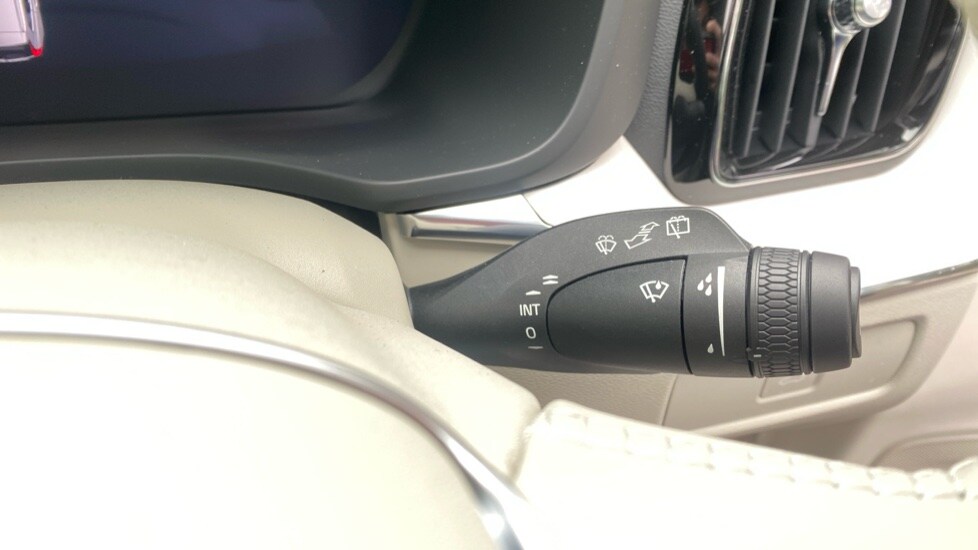 Used Volvo XC60 2026 for sale - 78063380: Photo 37