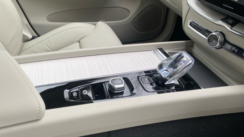 Used Volvo XC60 2026 for sale - 78063380: Photo 41