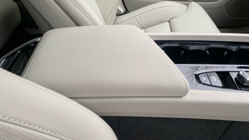 Used Volvo XC60 2026 for sale - 78063380: Photo 43