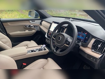 Used Volvo XC90 2025 for sale - 77293443: Photo