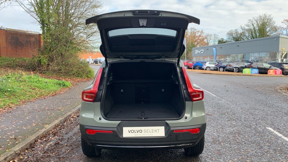 Used Volvo XC40 2025 for sale - 76519434: Photo 13