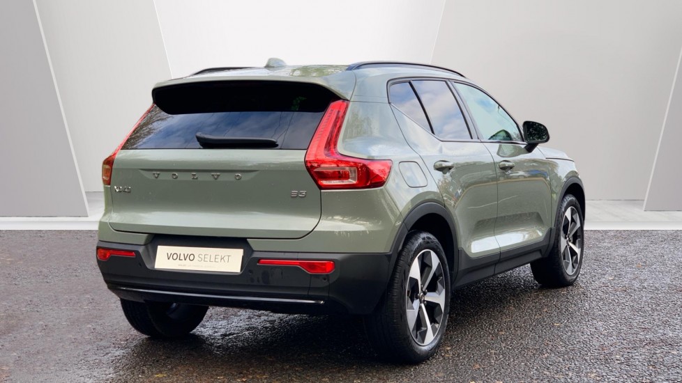 Used Volvo XC40 2025 for sale - 76519434: Photo 2