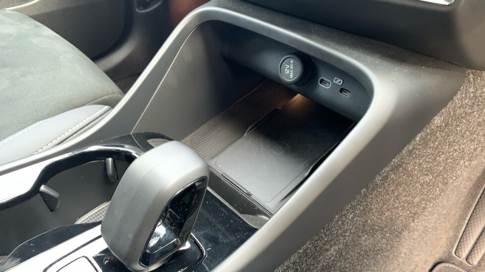 Used Volvo XC40 2025 for sale - 76519434: Photo 37