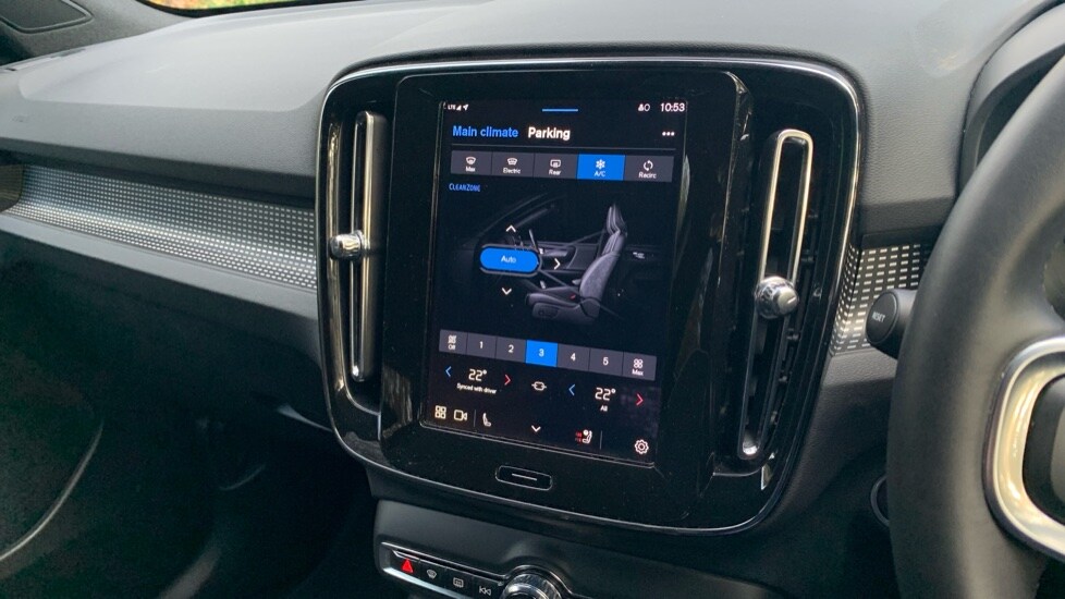 Used Volvo XC40 2025 for sale - 76519434: Photo 42