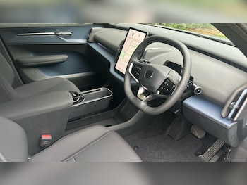 Used Volvo EX30 2025 for sale - 76044386: Photo