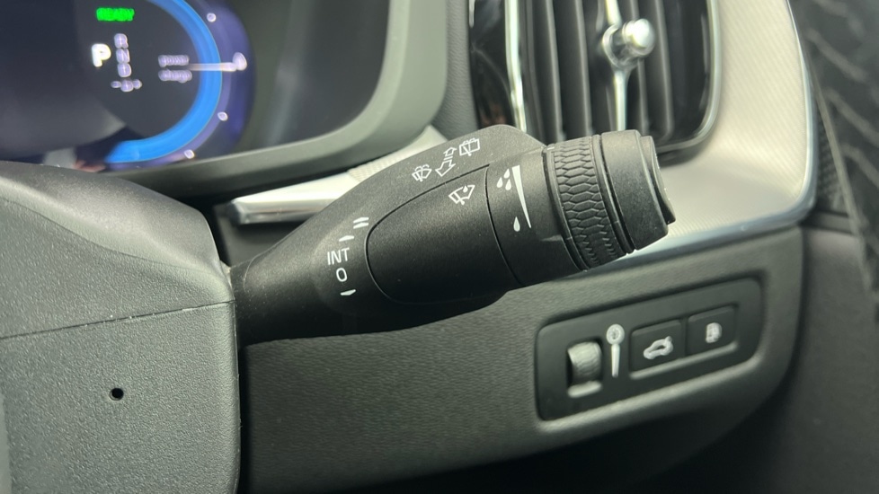 Used Volvo XC60 2021 for sale - 76528909: Photo 27