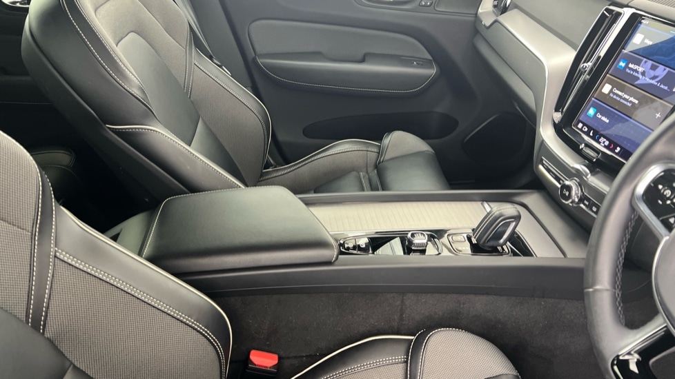 Used Volvo XC60 2021 for sale - 76528909: Photo 30