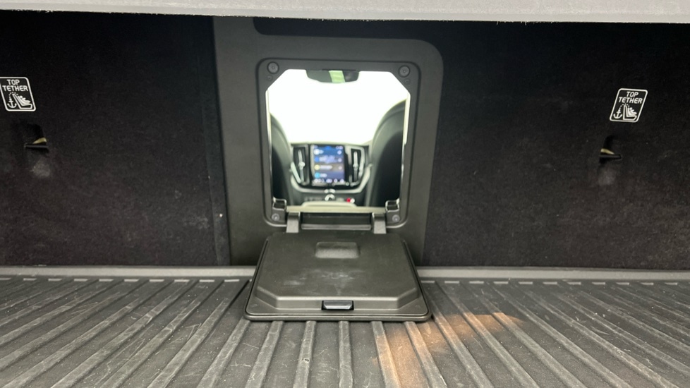 Used Volvo XC60 2021 for sale - 76528909: Photo 41