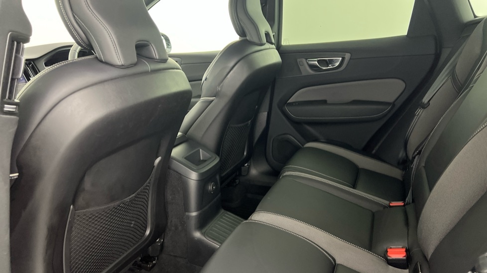 Used Volvo XC60 2021 for sale - 76528909: Photo 44