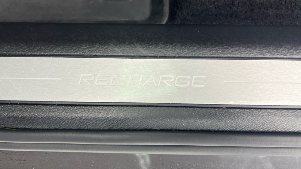 Used Volvo XC60 2021 for sale - 76528909: Photo 50