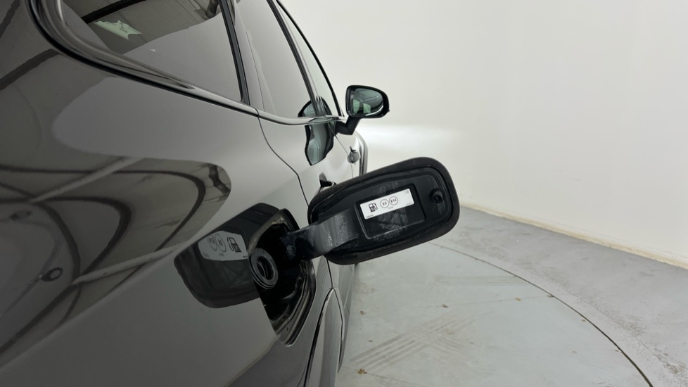 Used Volvo XC60 2021 for sale - 76528909: Photo 55