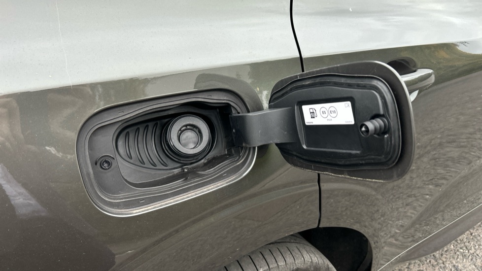 Used Volvo XC60 2021 for sale - 76203691: Photo 16