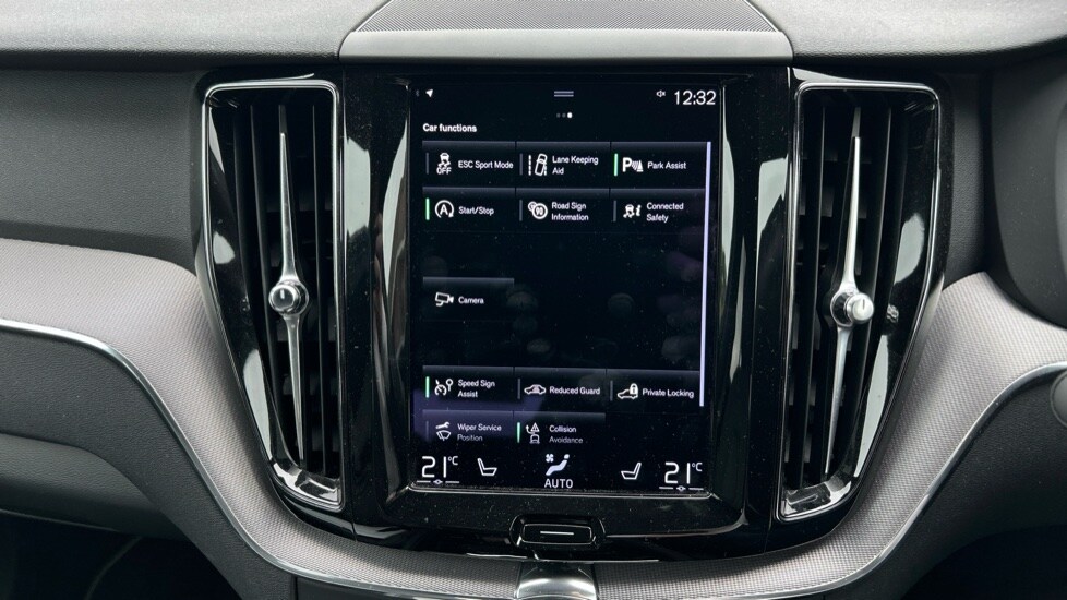 Used Volvo XC60 2021 for sale - 76203691: Photo 17