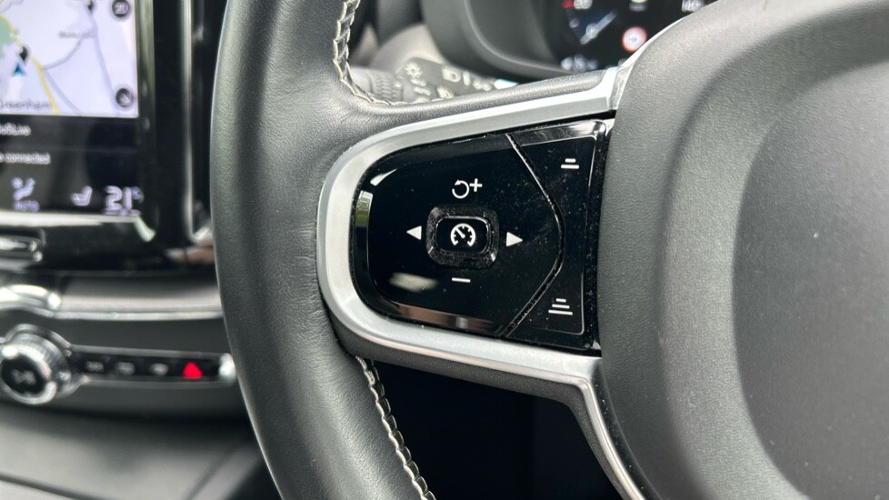 Used Volvo XC60 2021 for sale - 76203691: Photo 21