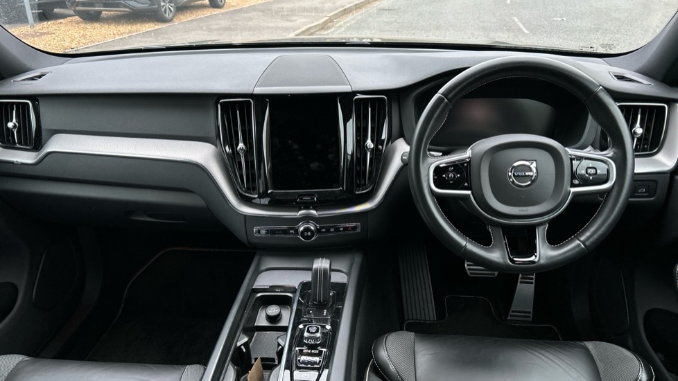 Used Volvo XC60 2021 for sale - 76203691: Photo 5